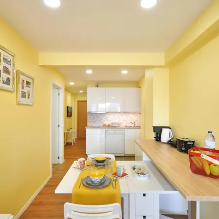 Апартаменты Rh Charming Liberdade Ii